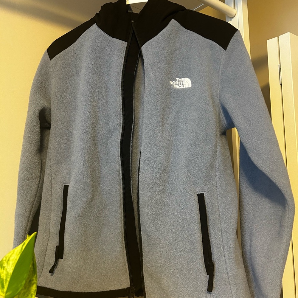 TheNorthFace Zip Up Fleece Sweater
